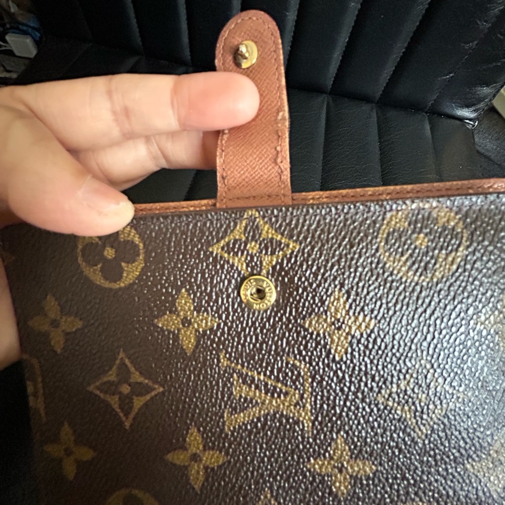 Louis Vuitton Monogram Agenda - Picture 13 of 13